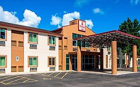 Seasons Inn Траверс-Сіті Exterior photo