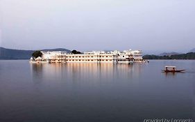 Taj Lake Palace Удайпур Room photo