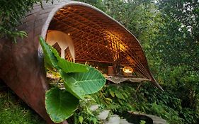 Готель Bambu Indah Убуд Exterior photo