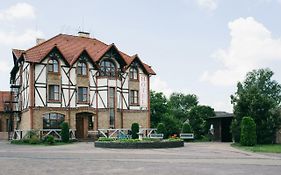 Shelter Hotel & Restaurant Колодяжне Exterior photo