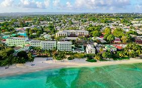Готель Courtyard By Marriott Bridgetown, Barbados Exterior photo