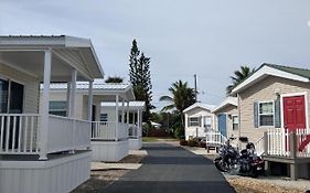 Caribbean Shores Vacation Rentals Дженсен-Біч Exterior photo