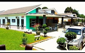 Taiping Homestay Husna Afina Exterior photo