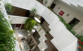 Готель Al-Mujeb Ель-Карак Exterior photo