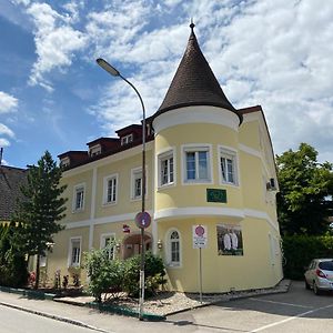 Готель Gaestehaus Auerhahn Феклабрук Exterior photo