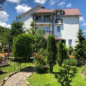 Готель Смерековий Двір Жденієво Exterior photo