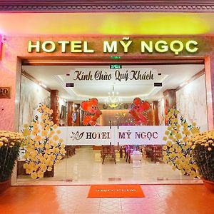 Готель Khach San My Ngoc Буонметхуот Exterior photo