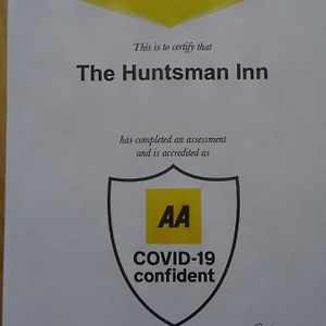 The Huntsman Inn Голмфірт Exterior photo