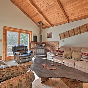 Вілла Remote Cabin With Fire Pit 3 Miles To Stowe Mtn! Exterior photo