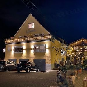 Готель Landgasthaus Loewen Mit Gaestehaus Holzhausen  Exterior photo