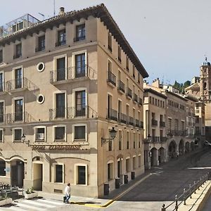 Hotel Guadalope Альканьїс Exterior photo