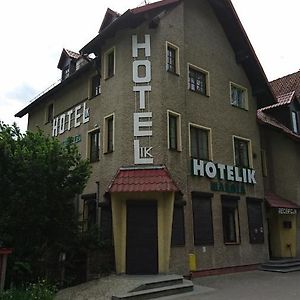 Hotelik Warmia -Pensjonat, Hostel Лідзбарк-Вармінський Exterior photo