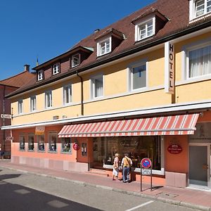 Hotel Zum Goldenen Mann Раштатт Exterior photo