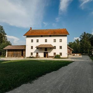 Вілла Veranstaltungszentrum Pruehmuehle Mit Schlafplaetzen Еггенфельден Exterior photo