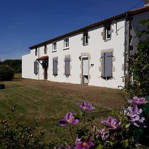 Готель La Longere De Mina La Petite-Boissiere Exterior photo
