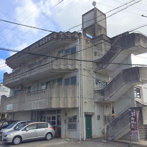 Апартаменти 沖縄ライフインゼファー Okinawa Totoro House Чятан Exterior photo