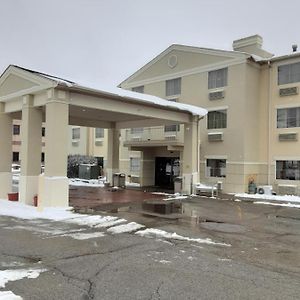 Готель Wingate By Wyndham Pittsburgh Вест-Міффлін Exterior photo