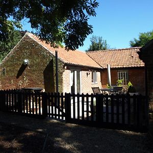 The Dairy At Lodge Farm Норвіч Exterior photo