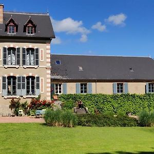 Bed and Breakfast Chateau De Saint Etienne Exterior photo