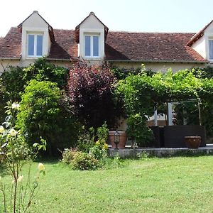 Готель Domaine De Montboulon Saint-Georges-sur-Baulche Exterior photo