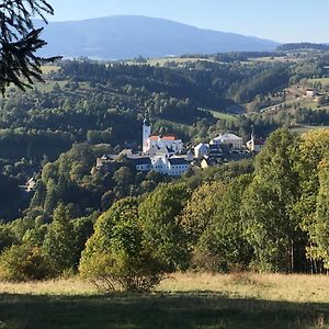 Апарт готель Pension Posta Бранна Exterior photo