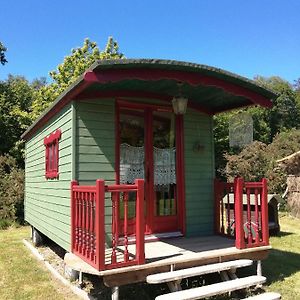 Bed and Breakfast Roulotte Coin De Nature Ланніон Exterior photo