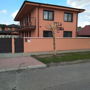 Villa Cuba Вельки Медер Exterior photo