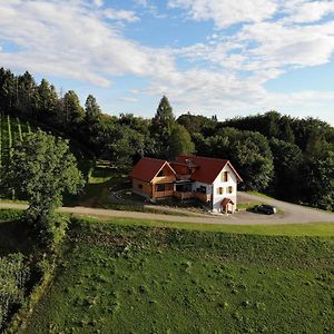 Вілла Bauernhof Gschmeidler Sankt Johann im Saggautal Exterior photo