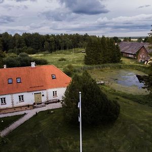 Вілла Torma Puhkemaja Ja Glaemping Exterior photo