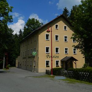 Готель Pension Sommerfrische Ehrenfriedersdorf Exterior photo