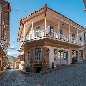 Hotel History • Სასტუმრო Ისტორია Сігнагі Exterior photo