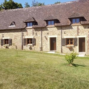 Bed and Breakfast Domaine De Gentilly Saint-Maurice-les-Charencey Exterior photo