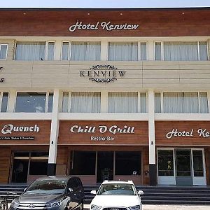 Hotel Kenview Mohali Exterior photo