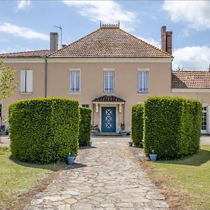 Bed and Breakfast La Vieille Distillerie Matha Exterior photo