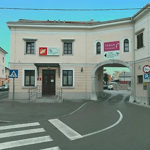 Готель Gostilna Pri Dragici, Gostilna S Prenocisci, D.O.O. Сежана Exterior photo