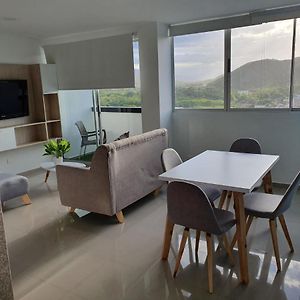 Апартаменти Excelente Apartamento Completo, En La Mejor Zona Кукута Exterior photo