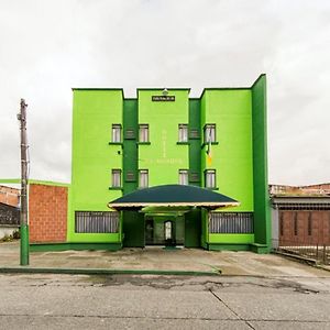 Hotel El Bosque Арменія Exterior photo