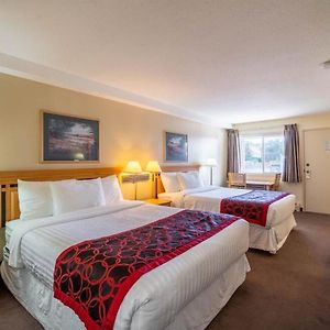 Canada'S Best Value Desert Inn & Suites Кеш-Крік Exterior photo