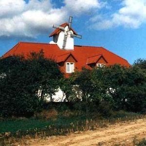 Hotel Garni Zur Muehle Анґермюнде Exterior photo