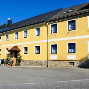 Готель Gasthof Schindler Brunn am Wald Exterior photo