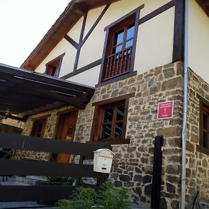 Вілла Casa Llayo Aliezo Exterior photo