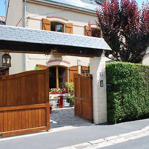 Готель Le Jardin Des Quatres Saisons Rilly-la-Montagne Exterior photo