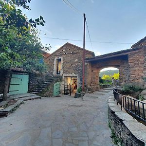 Lou Rey Eco Hameau - Gite, Chambre D'Hotes & Table D'Hotes Le Collet-de-Deze Exterior photo