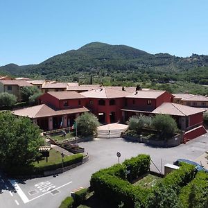 Апарт готель Borgo Etrusco Скарліно Exterior photo