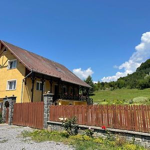 Kati Guesthouse Корунд Exterior photo