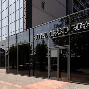 Готель Grand Royal Чернівці Exterior photo