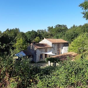 Готель Grand Gite Dans Son Ecrin De Nature Saint-Laurent-du-Mottay Exterior photo