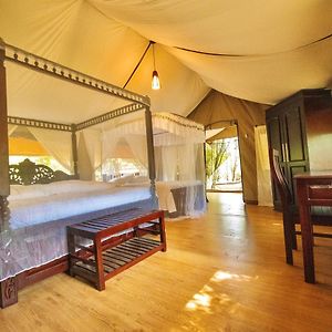 Готель Lorian Safari Camp Limited Narok Exterior photo