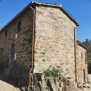 Casa Do Linho 400 Year Old Country Cottage Олейрос Exterior photo