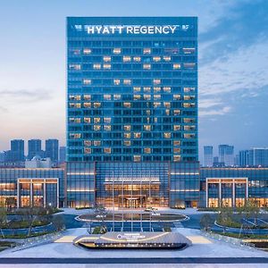 Готель Hyatt Regency Ningbo Hangzhou Bay Exterior photo